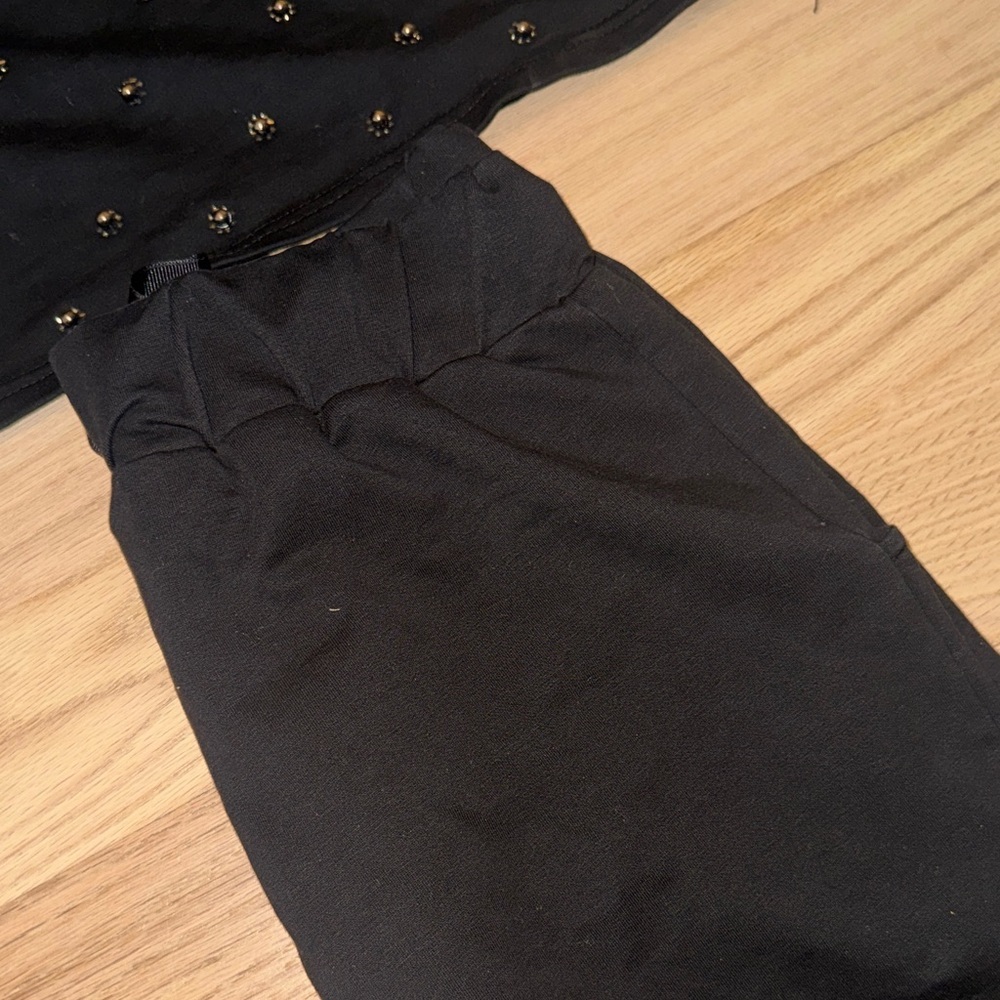Black Studded T-Shirt and Pants Set - Picture 11 of 15